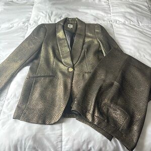 Anne Klein Metallic Women’s Suit Perfect
